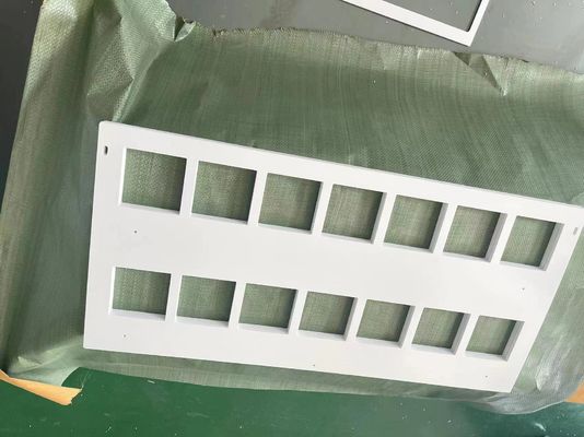 Kesinlik Özel Logo Kalınlığı CNC İşleme Parçaları Plastik Cnc İşleme Servisi