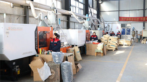 Özel Renkler ISO9001: 2015 Sertifikalı Plastik Enjeksiyon Kalıplandırma Servisi