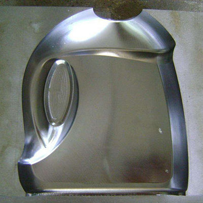 ABS/PP/PS/PE/PVC/PA6/PA66 malzemeleri için Yüksek Parlaklıklı Poliş Yüzey Finish Multi Cavity Blow Mold