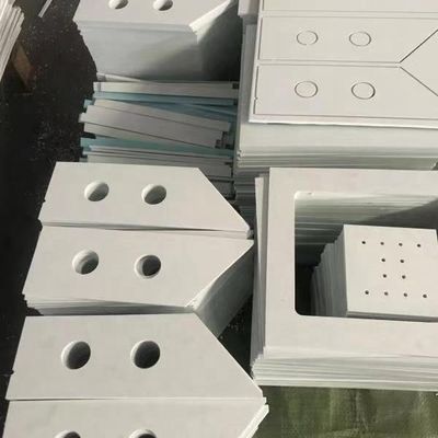 Müşteri gereksinimlerini karşılamak için ABS/akrilik/PP/PET/HDPE plastik plaka/plaka işleme için kesme hizmeti